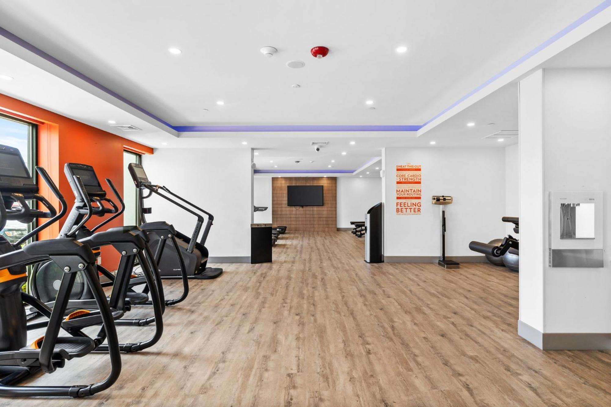 Even Hotel Manchester Airport By Ihg Eksteriør bilde