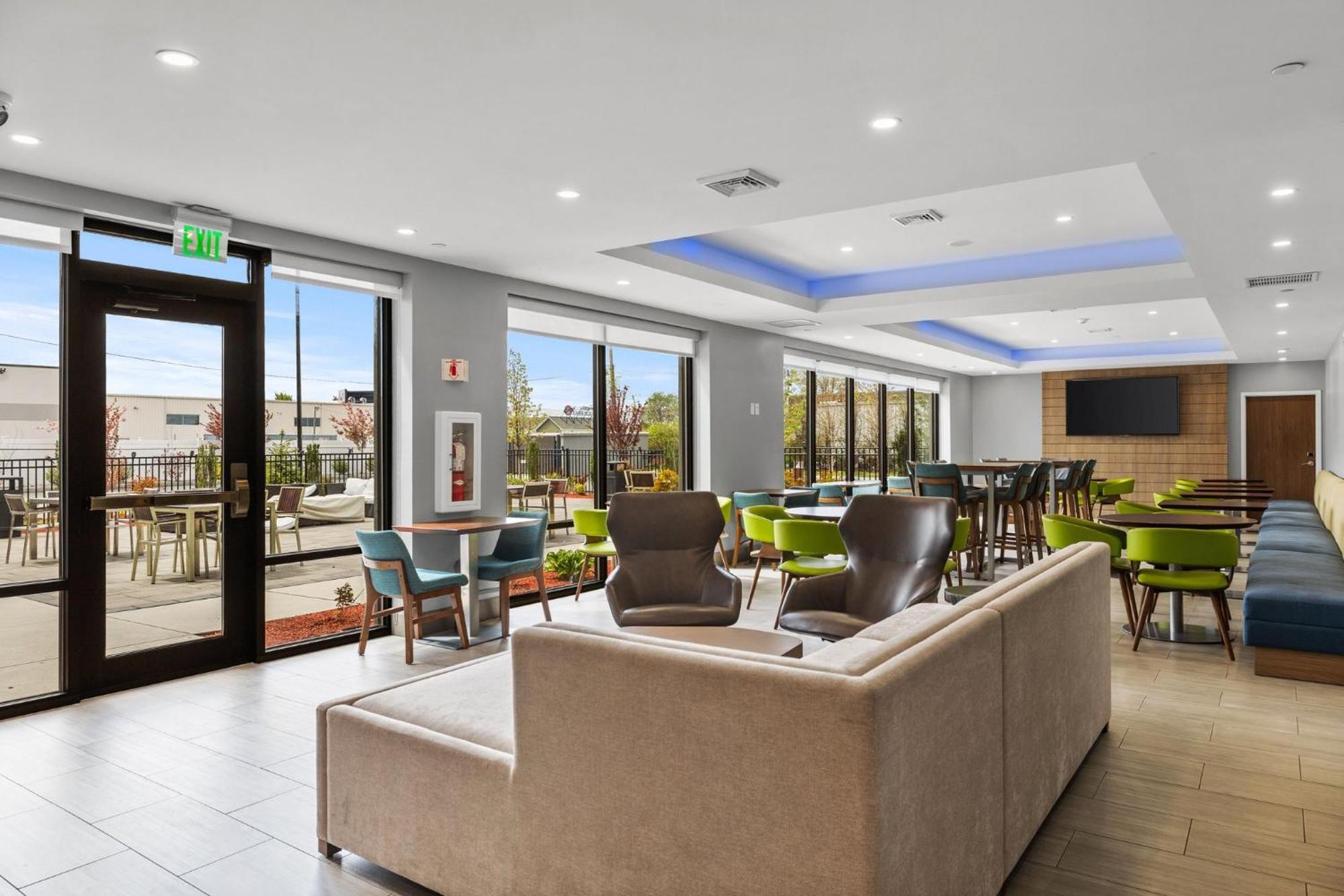 Even Hotel Manchester Airport By Ihg Eksteriør bilde
